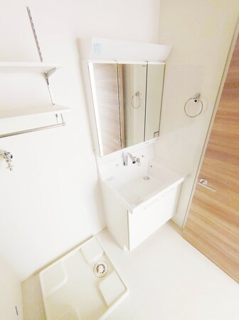 OHANA Eastの物件内観写真